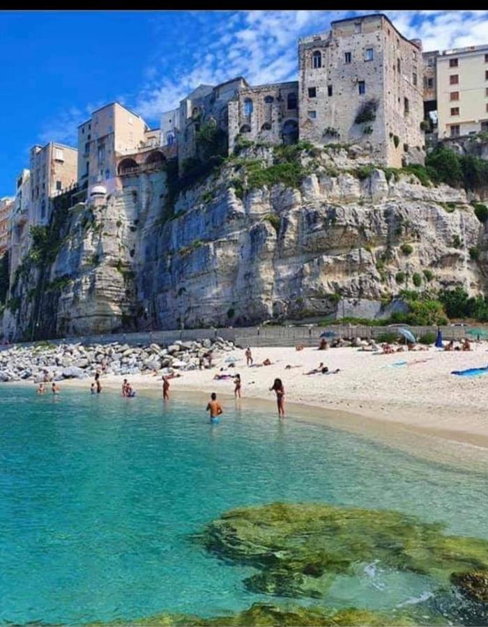 Appartamento Panorama Sul Mare Tropea Exteriör bild